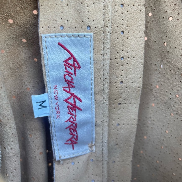 Vintage Alicia Herrera Suede Set - Picture 2 of 15